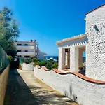 Maria Villa